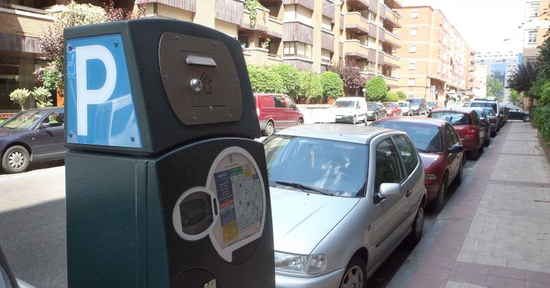 Parquímetro de la ORA en una calle de la capital. 