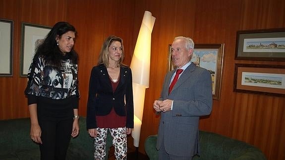 Isabel Landa sustituye a Luis Calderón al frente del Servicio Territorial de Cultura