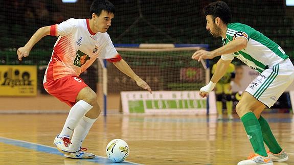 Edu, durante un partido de esta Liga. 