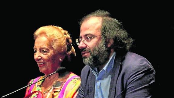 Pilar Fernández Labrador y Alfredo P. Alencart.