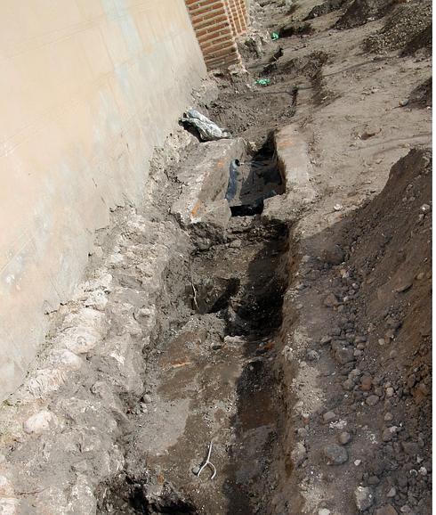 Una de las tumbas halladas. 