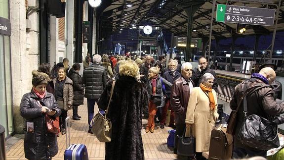 Estado de la estación de tren de Valladolid a última hora de la tarde del miércoles.