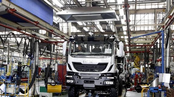 Fabrica de camiones de Iveco en Madrid, hacia la que se enviarán las cabinas que ahora se montarán en la planta de Valladolid. 