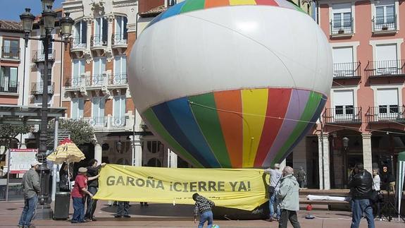 Acto de protesta para pedir el cierre de Garoña