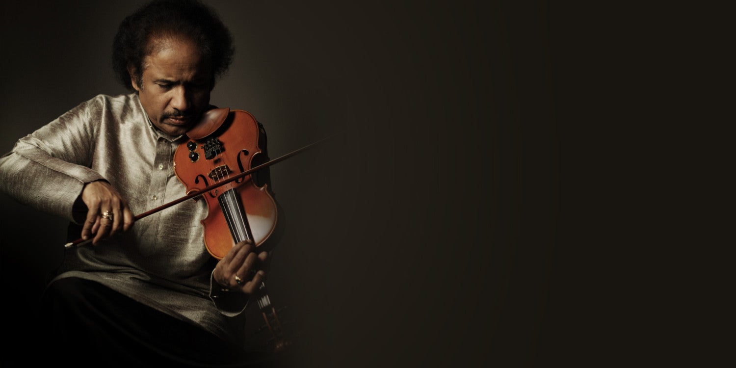 El violinista indio Subramaniam. 