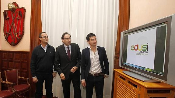Luis Ángel Pérez Sotelo, Alfonso Polanco y David Vázquez.