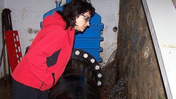 El embalse de El Tejo pierde 55 litros de agua por segundo por las grietas de la presa
