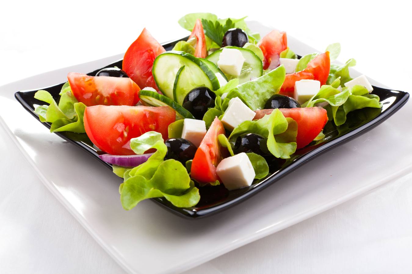 Los niños suelen comer mejor los platos muy coloridos, como las ensaladas 