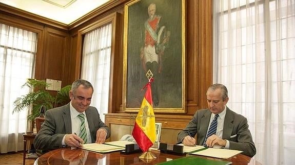 Firma del convenio.