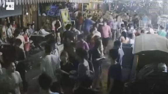 Una familia británica sufre una paliza durante las celebraciones del Año Nuevo budista en Tailandia