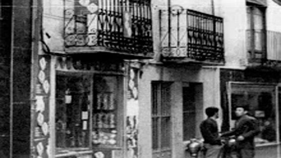 La calle de zapateros a principios de los años setenta.