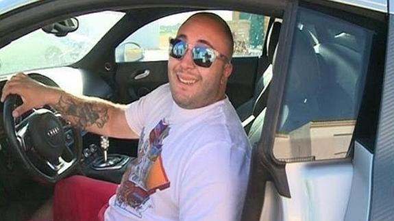 Kiko aprende a conducir