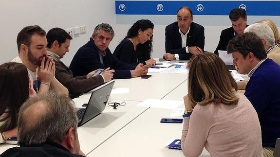 Reunión del comité de campaña del PP de Segovia. 