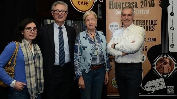 Andrea Rico, Félix Moracho, Belén Aránzazu y Juan Carlos García Pando, en la presentación. El Norte