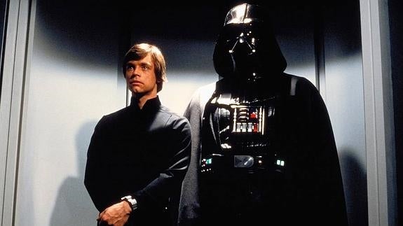 Luke Skywalker y Darth Vader durante una escena de 'El Retorno del Jedi.