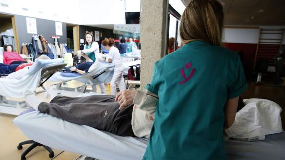 Aspaym acerca la fisioterapia para todo tipo de pacientes en las zonas rurales