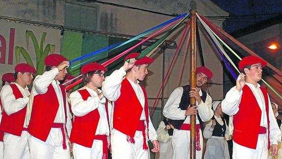 Un grupo actúa en una edición pasada del festival. 