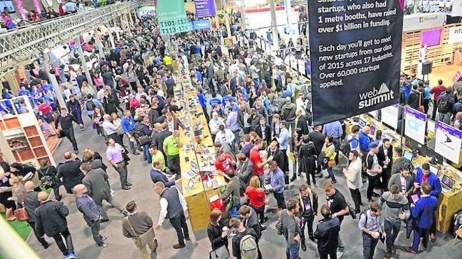 Multitudinaria participación en una de las ferias de emprendimiento celebradas hasta la fecha.