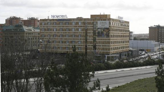 Vist,a general del establecimiento de Novotel en Valladolid. 