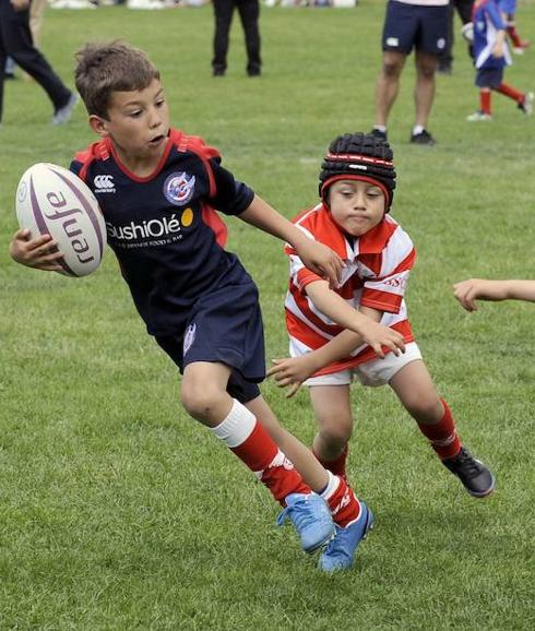Imagen de un partido de rugby base. RICARDO OTAZO