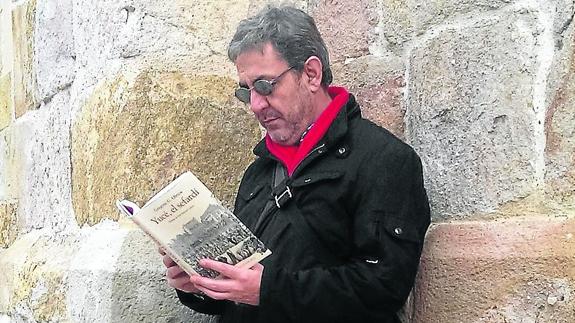 El escritor Gregorio G. Olmos. 