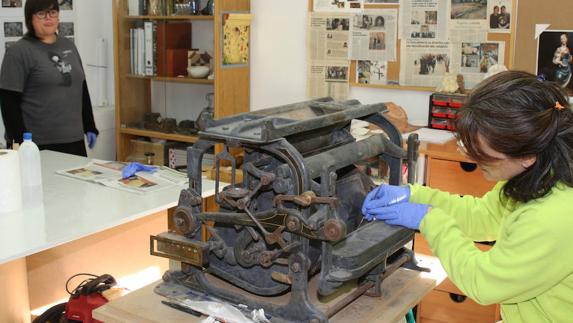 Taller de Sara Martín y Beatriz Rubio en la antigua Fábrica de Borra.