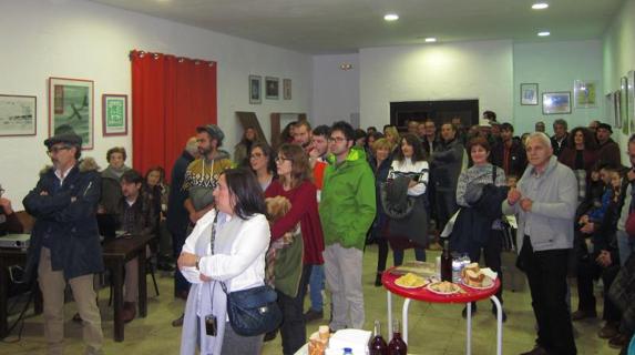 ASistentes al pregón en Villalán.