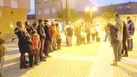 PSOE y CUI aprietan al Ayuntamiento para la creación de una Casa de la Juventud.  F.G. MURIEL