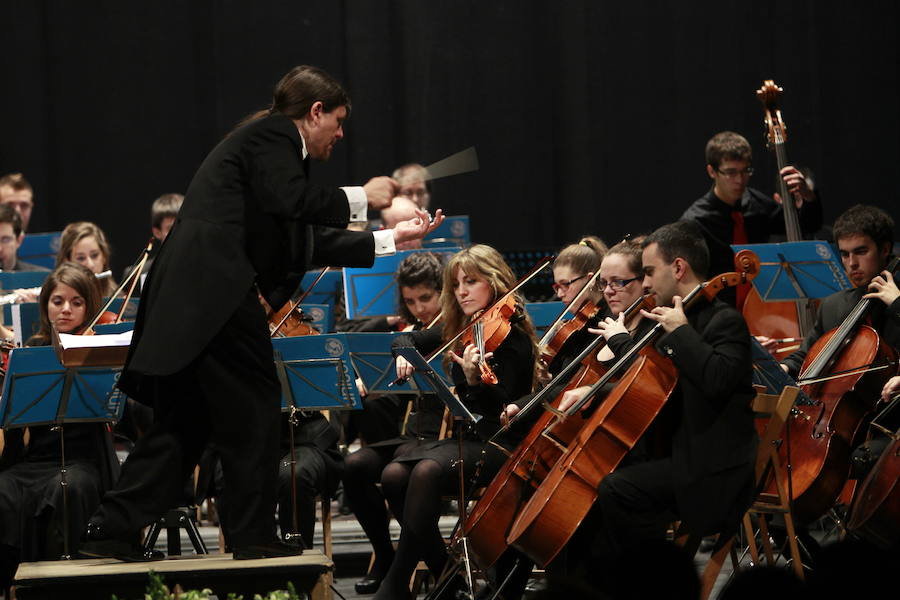 La Joven Orquesta de la UVA, en un concierto de Navidad en Palencia. 