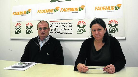 Carlos Sánchez y Mercedes Sánchez durante la rueda de prensa de presentación de las jornadas.