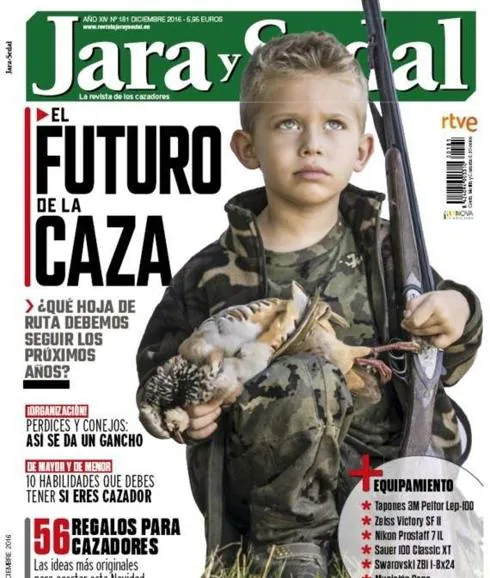 Polémica por una portada de 'Jara y Sedal' en la que posa un niño con una escopeta