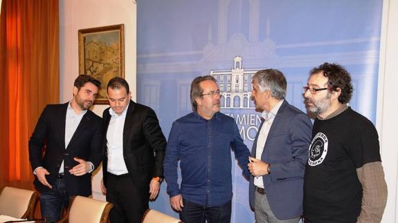 El alcalde de Zamora, Francisco Guarido, junto a los concejales Antidio Fagúndez, Francisco José Requejo, José Luis Gómez y Miguel Ángel Viñas
