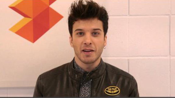 Blas Cantó canta el mismo villancico con siete voces distintas para felicitar la Navidad