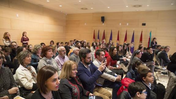 Siete centros y cinco alumnos de Castilla y León, premiados por fomentar la literatura contemporánea de la comunidad