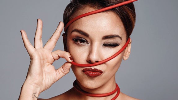 Chenoa bromea sobre su novio ideal en 'Zapeando'