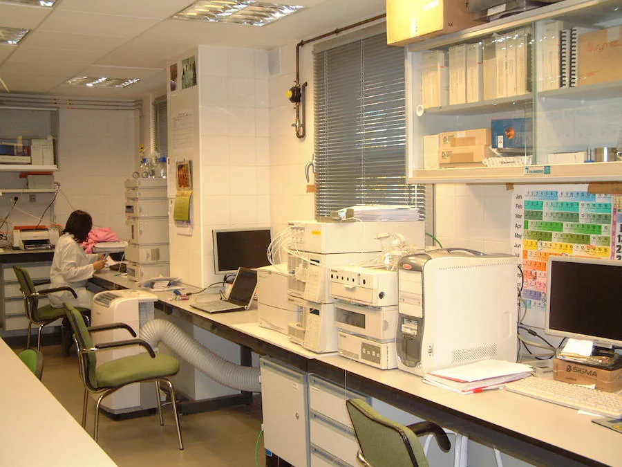 Laboratorio de Enología, en el campus de Palencia. 