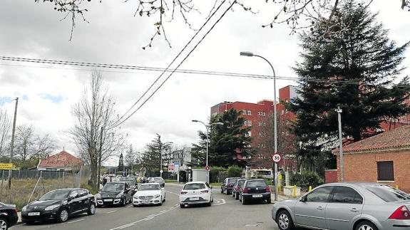 Lugar donde se va a construir la rotonda de acceso al hospital. 