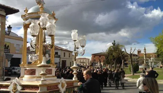 Mayorga celebra el 27 de abril a su patrón, Santo Toribio, con procesión de las reliquias. 