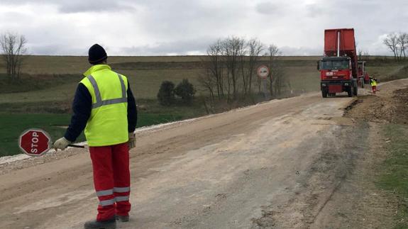 Obras en la carretera.El Norte