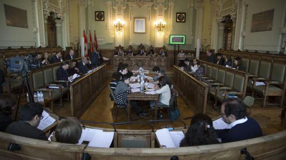 Pleno en el Ayuntamiento de Valladolid.
