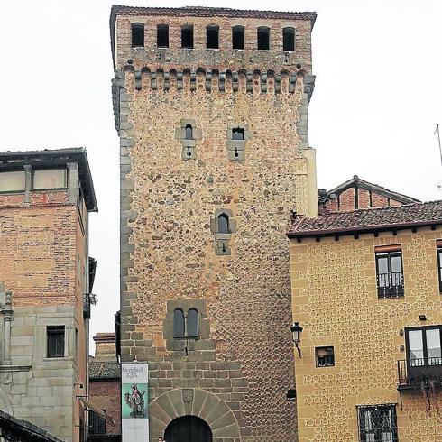 La Fundación Caja Segovia confía en abrir el museo del Torreón en verano