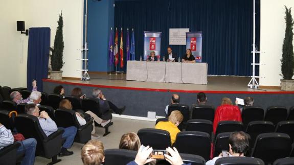 Presentación de la ponencia económica del PSOE.
