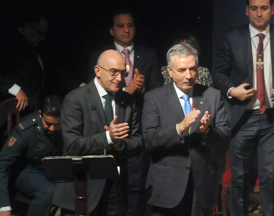 Jesús Julio Carnero y Artemio Dominguez