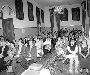 Participantes y asistentes ayer a la entrega de premios del concurso. / MERCHE DE LA FUENTE