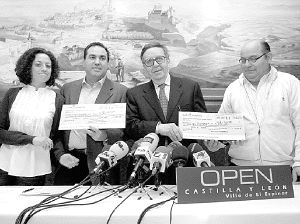 El Open Castilla y León dona los tres mil euros del premio Cándido a obras benéficas