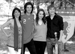 Hacia la derecha, Alicia Borrachero, Ben Barnes, Anna Popplewell y William Moseley. / BALESTEROS-EFE