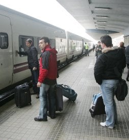 Adjudican los proyectos de electrificación y montaje del tramo del Ave Olmedo-Zamora