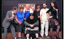 Lleno del grupo de teatro del Centro Zamorano de Buenos Aires en las tres funciones de 'La Nona'