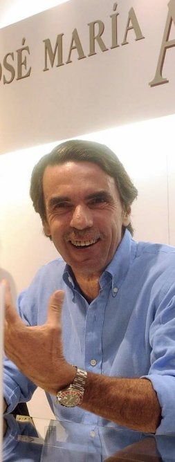 Aznar confiesa que «todos los días» se plantea regresar a la política