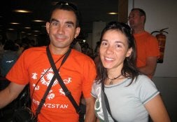 José María Jiménez y Celia Rubio inician la ascensión al Tien Shan